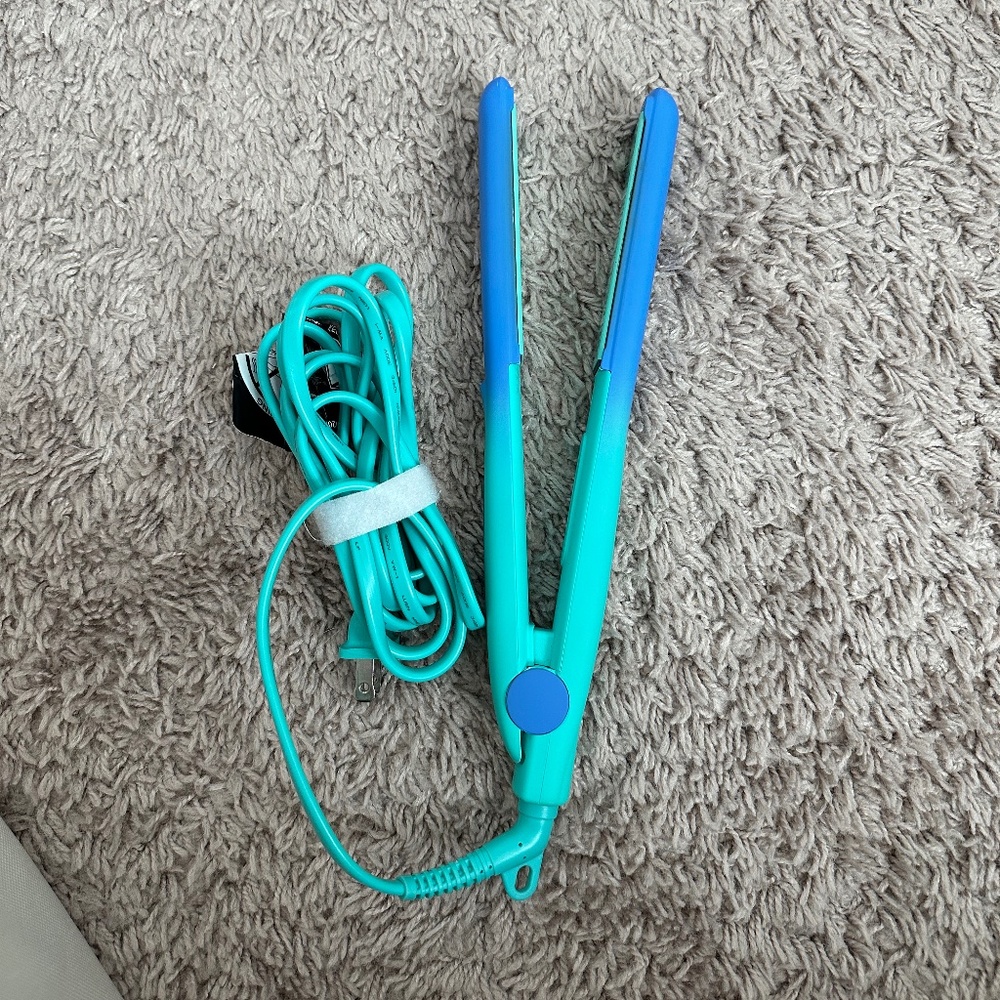 Paul Mitchell Flat Iron -  Straightener